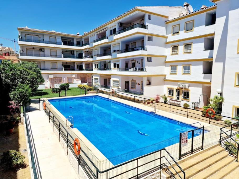 Butibamba Beach Apartment La Cala De Mijas Exterior photo